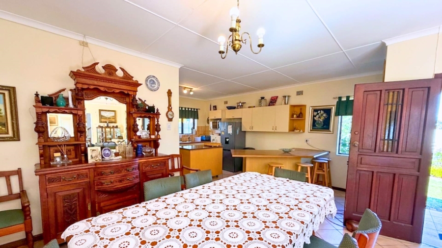 5 Bedroom Property for Sale in Kenton On Sea Eastern Cape